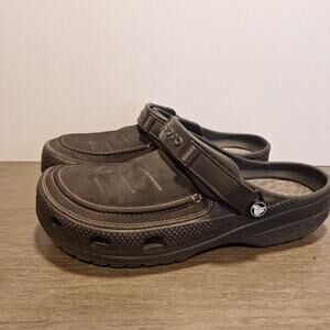 Crocs Classic Yukon Mens 10 Black Leather